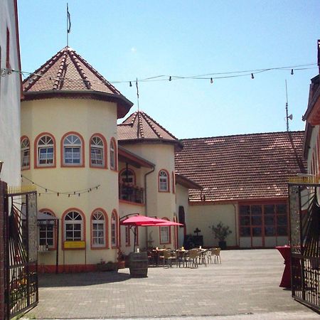 Weinschloesschen Im Weingut Roos Hotel Ilbesheim Eksteriør billede