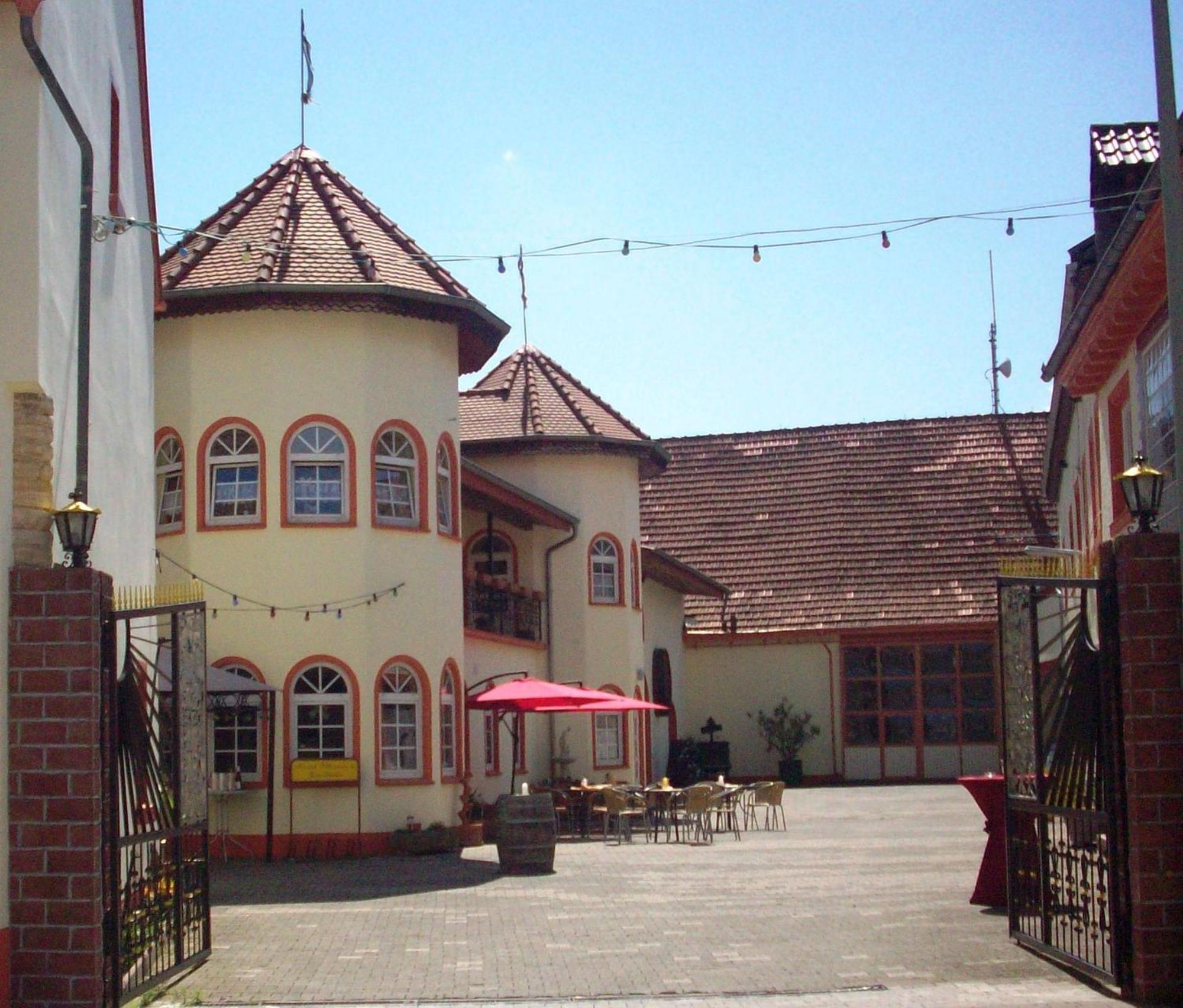 Weinschloesschen Im Weingut Roos Hotel Ilbesheim Eksteriør billede