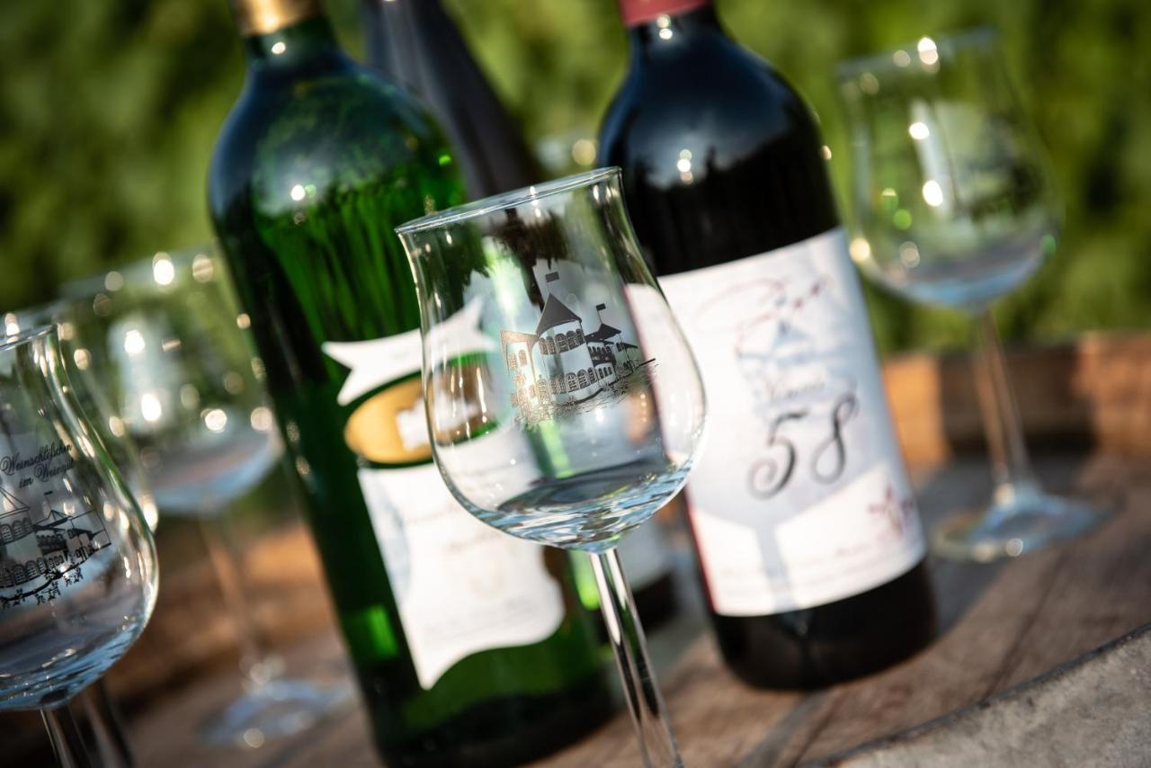 Weinschloesschen Im Weingut Roos Hotel Ilbesheim Eksteriør billede